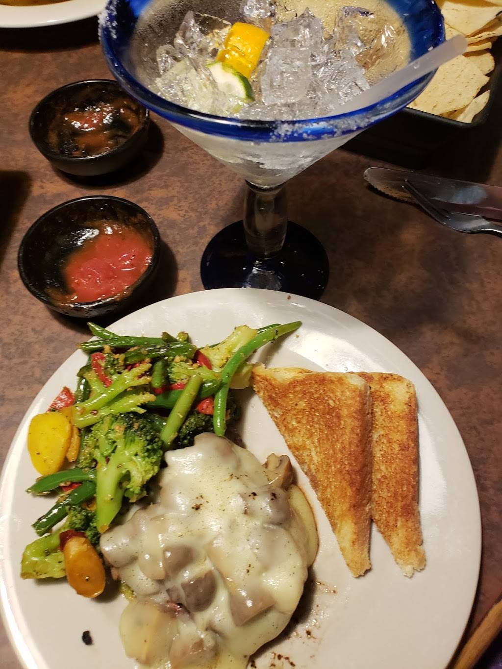 Tumbleweed Southwest Grill | restaurant | 3005 Charlestown Crossing, New Albany, IN 47150, USA | 8129459333 OR +1 812-945-9333