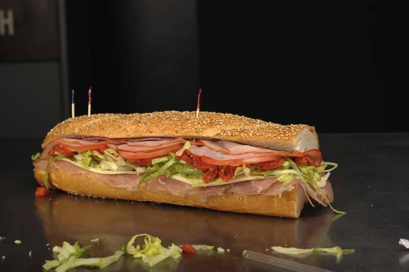 Slacks Hoagie Shack | meal takeaway | 2499 Aramingo Ave, Philadelphia, PA 19125, USA | 2154234020 OR +1 215-423-4020