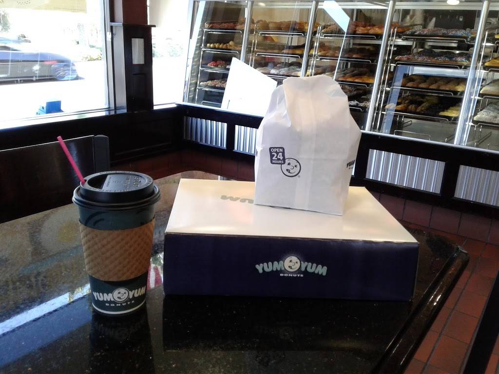 Little Caesars Pizza | meal takeaway | 23350 Lyons Ave, Newhall, CA 91321, USA | 6612222290 OR +1 661-222-2290