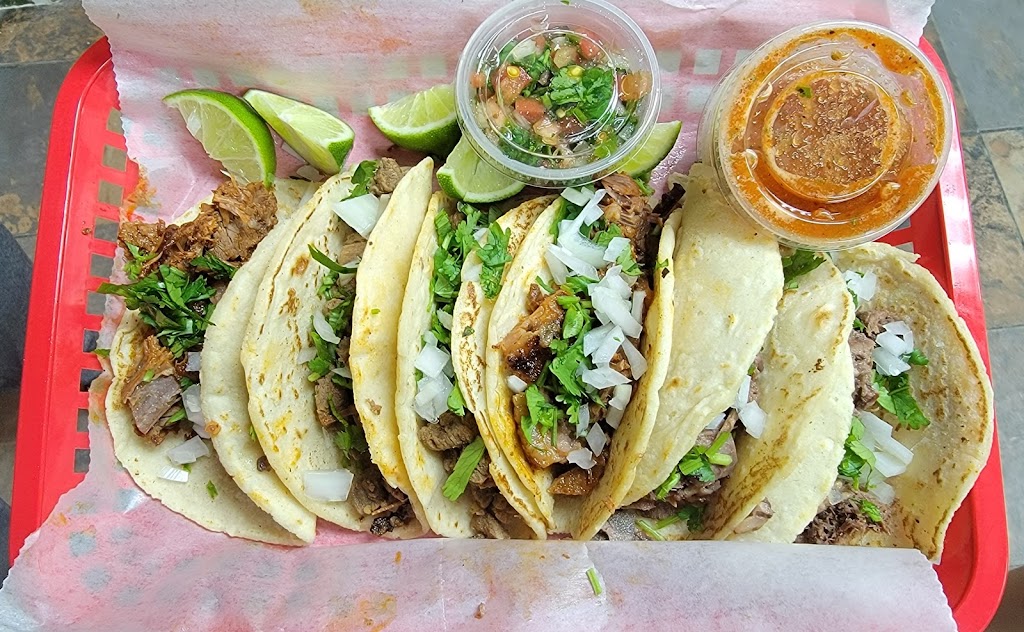 Tacos El Fluffy | restaurant | 707 N Pace Blvd, Pensacola, FL 32505, USA | 8505427107 OR +1 850-542-7107