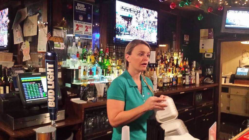 Bassetts | restaurant | 19950 Fisher Ave, Poolesville, MD 20837, USA | 3019727443 OR +1 301-972-7443