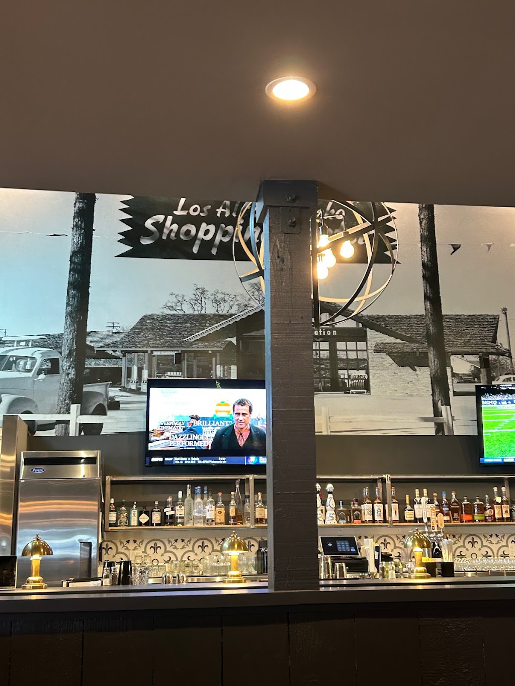 Redwood Grill in Los Altos | restaurant | 680 Fremont Ave, Los Altos, CA 94024, USA | 6509770125 OR +1 650-977-0125