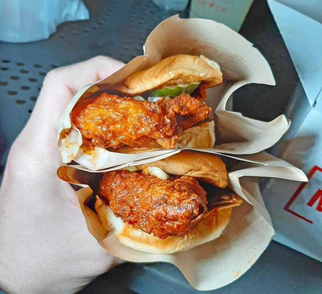 Main Chick | restaurant | 4705 Clairemont Dr, San Diego, CA 92117, USA | 8583526312 OR +1 858-352-6312