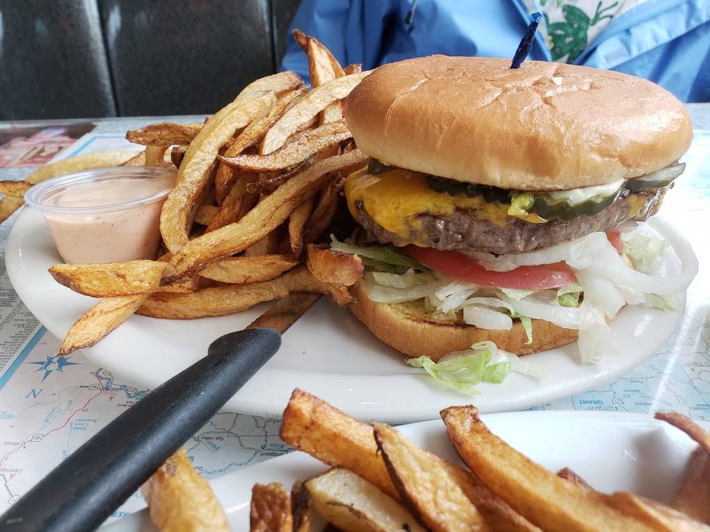 Buddys Diner | restaurant | 1725 Coburg Rd, Eugene, OR 97401, USA | 5413446583 OR +1 541-344-6583