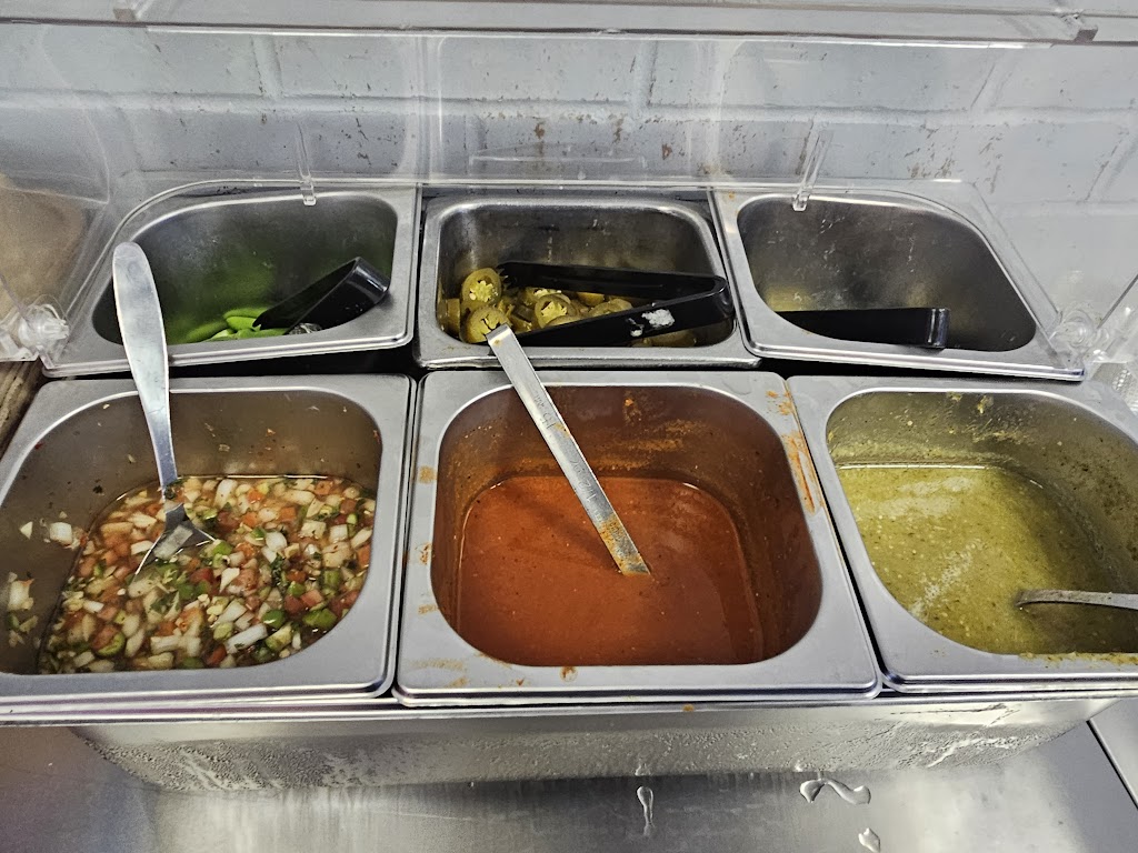 Tommys Burger California Style | restaurant | 4969 Park Ave, Memphis, TN 38117, USA | 9015721586 OR +1 901-572-1586