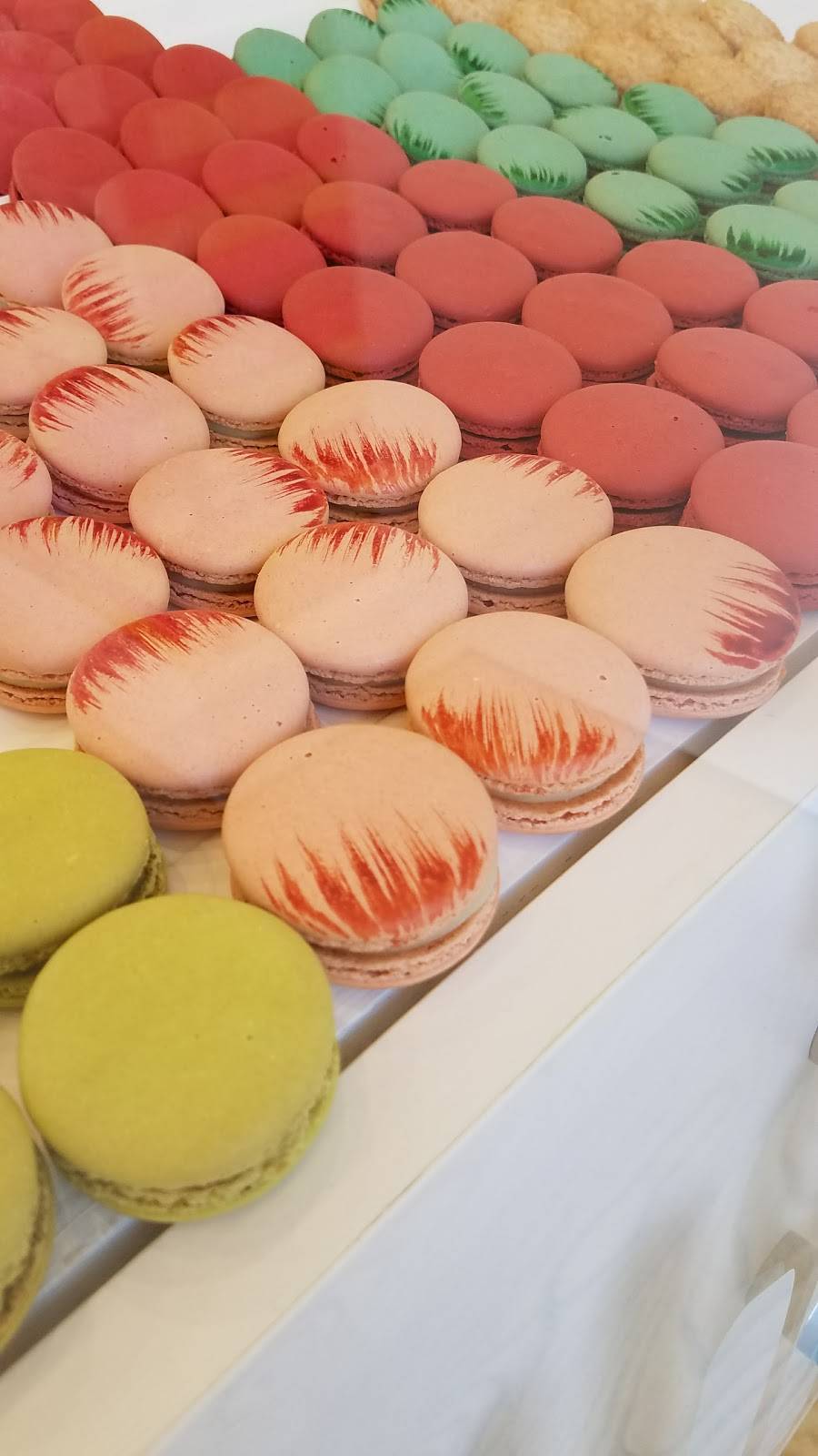 Lette Macarons - Fashion Island | bakery | 1131 Newport Center Dr, Newport Beach, CA 92660, USA | 9497068299 OR +1 949-706-8299