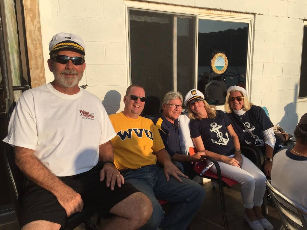 Prima Marina Incorporated | restaurant | 1501 Water St, Moundsville, WV 26041, USA | 3048457806 OR +1 304-845-7806