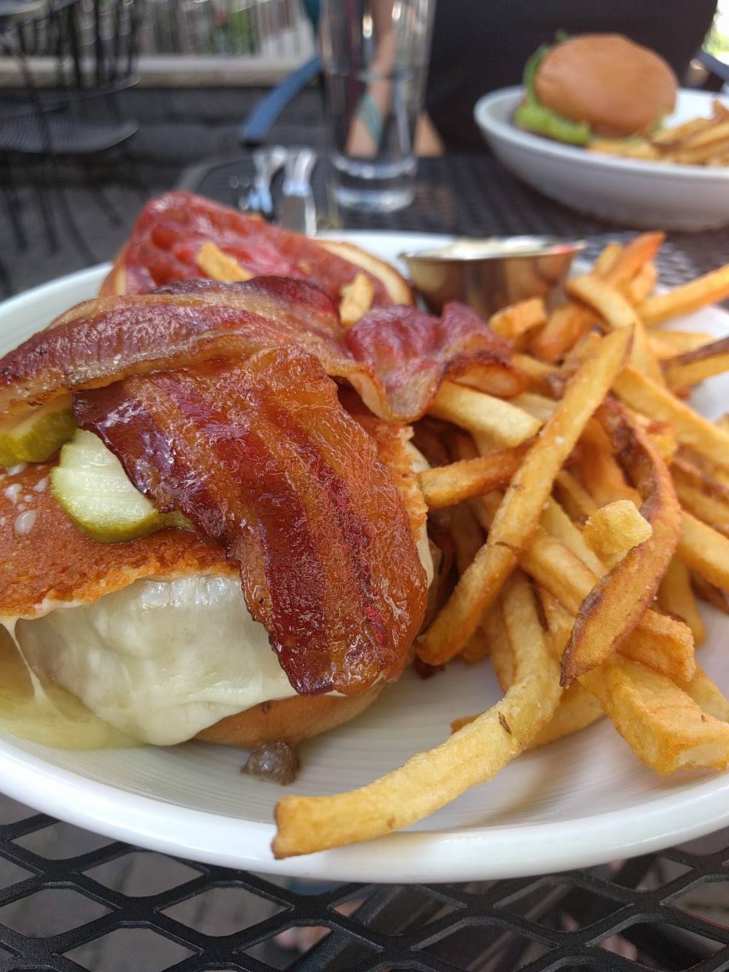 Pats Tap | restaurant | 3510 Nicollet Ave, Minneapolis, MN 55408, USA | 6128228216 OR +1 612-822-8216