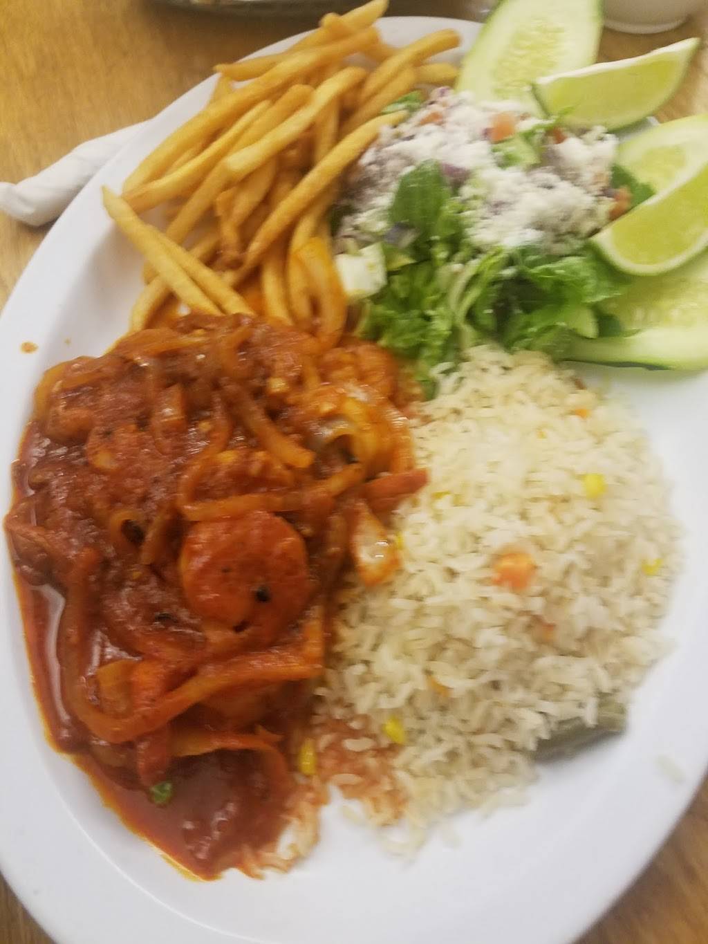 La Corona Bar And Grill | restaurant | 16623 Sherman Way, Van Nuys, CA 91406, USA | 8188496485 OR +1 818-849-6485