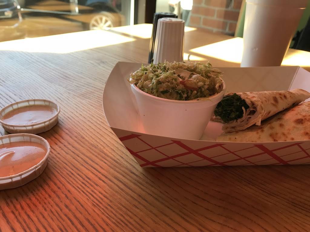 Miss Dots | restaurant | 49 Church St, Mountain Brook, AL 35213, USA | 2057392232 OR +1 205-739-2232