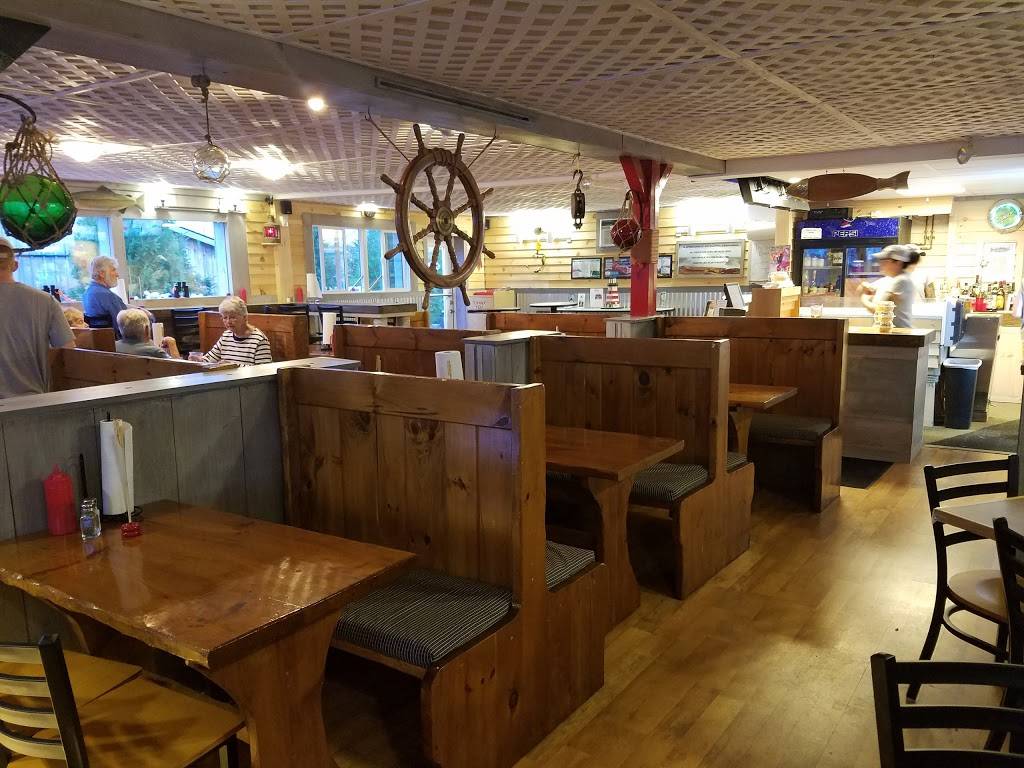 Fishermans Galley Restaurant | restaurant | 7 Newman St, Winter Harbor, ME 04693, USA | 2079635585 OR +1 207-963-5585