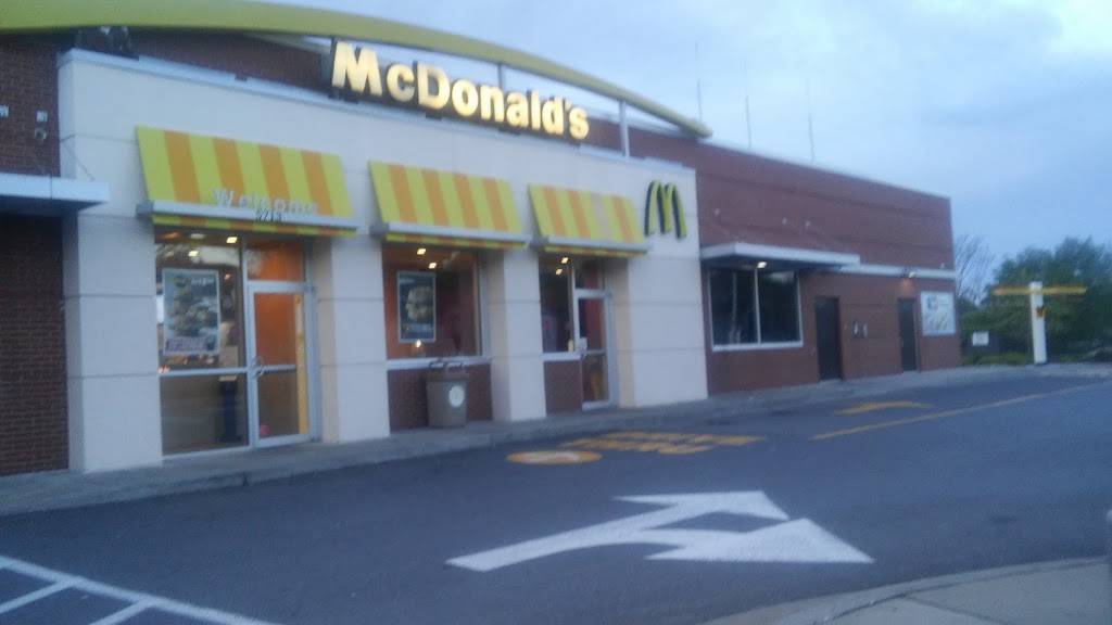 McDonalds | cafe | 5713 Belair Rd, Baltimore, MD 21206, USA | 4103252907 OR +1 410-325-2907