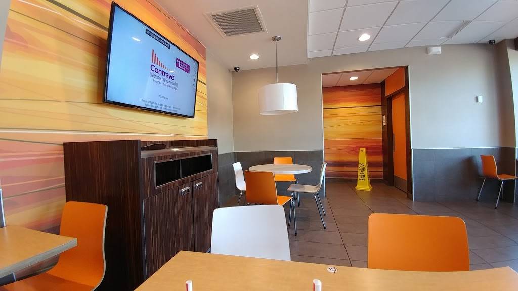 McDonalds | cafe | 1890 Zumbehl Rd, St Charles, MO 63303, USA | 6369470951 OR +1 636-947-0951
