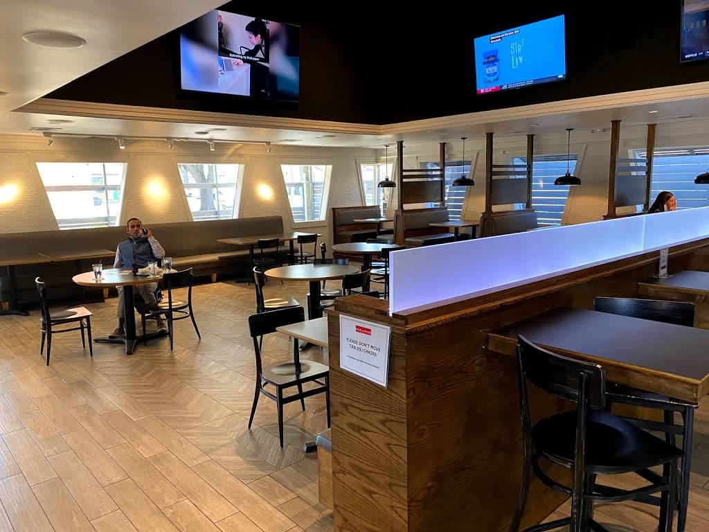 Dak & Bop 18th Street | restaurant | 1805 W 18th St, Houston, TX 77008, USA | 8325169316 OR +1 832-516-9316