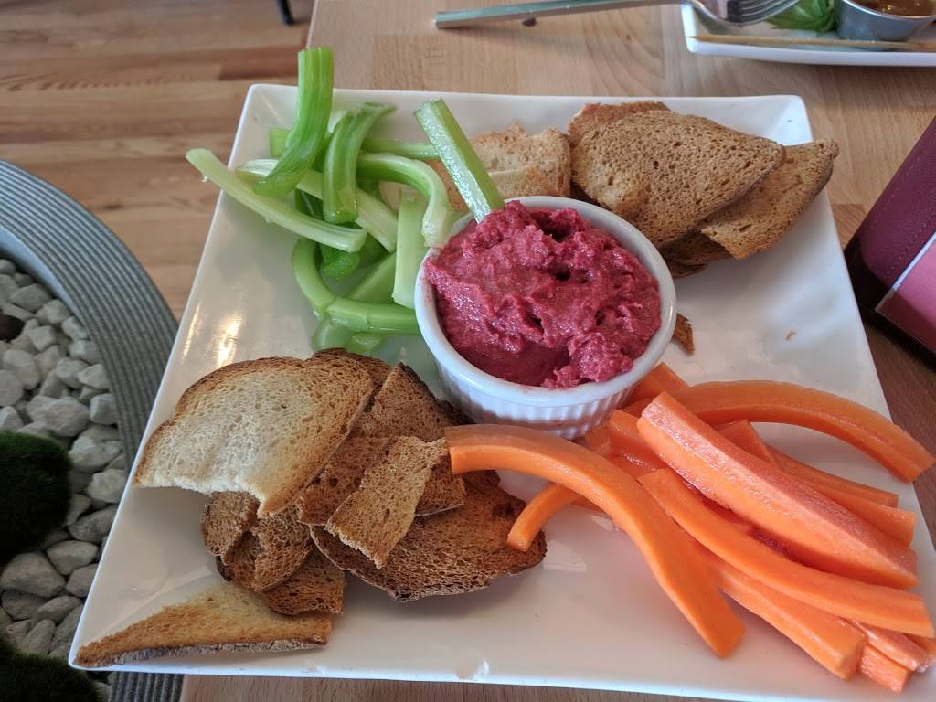 Van Goghs Eeterie | restaurant | 334 E Commercial St, Springfield, MO 65803, USA | 4173440085 OR +1 417-344-0085