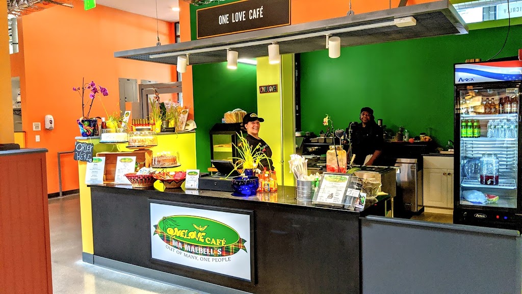 One Love Ma Maebells Cafe | restaurant | 160 Green St #3, Worcester, MA 01610, USA | 7742723969 OR +1 774-272-3969