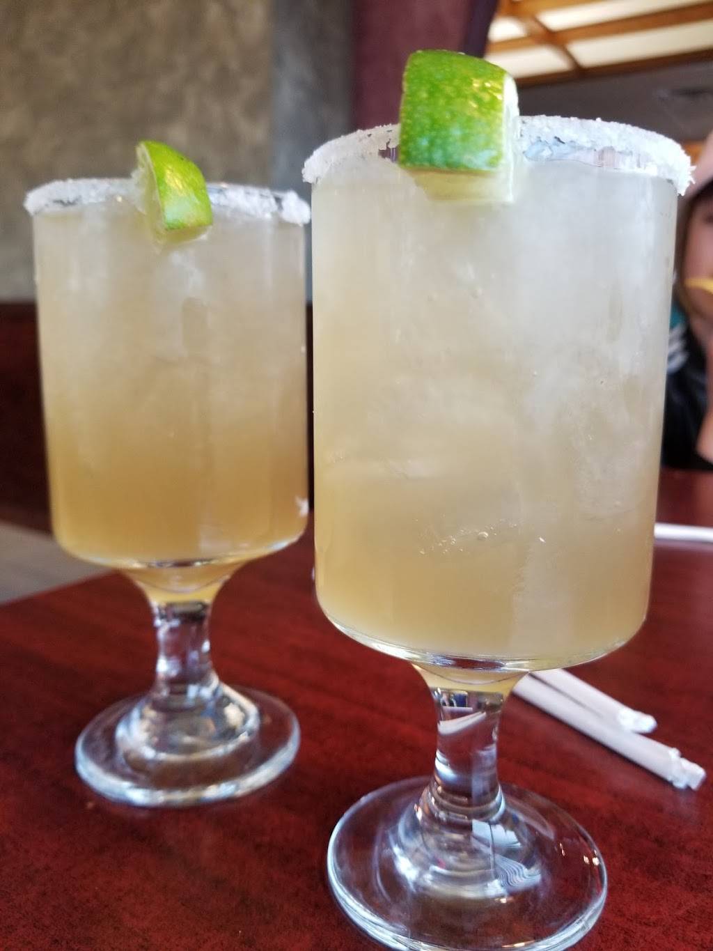 El Jaripeo 5LLC | restaurant | 2000 E Wabash St, Frankfort, IN 46041, USA | 7656549580 OR +1 765-654-9580