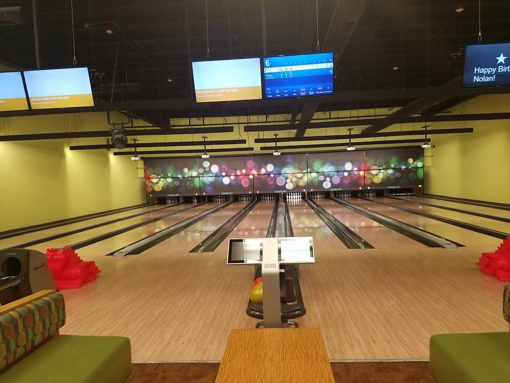 Incredible Mos | restaurant | 1355 Silver Lake Crossings Blvd, Grawn, MI 49637, USA | 2319441355 OR +1 231-944-1355