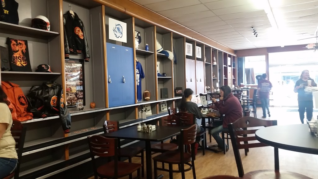 Rabbit Patch | restaurant | 122 E Hiram St, Atlanta, TX 75551, USA | 9036509602 OR +1 903-650-9602