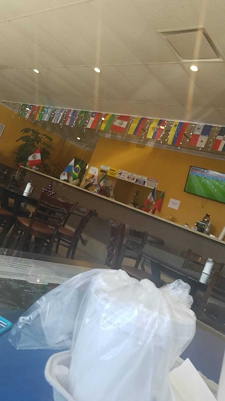 Pulgarcito Querido | restaurant | 10707 Glenoaks Blvd, Pacoima, CA 91331, USA | 8188997641 OR +1 818-899-7641