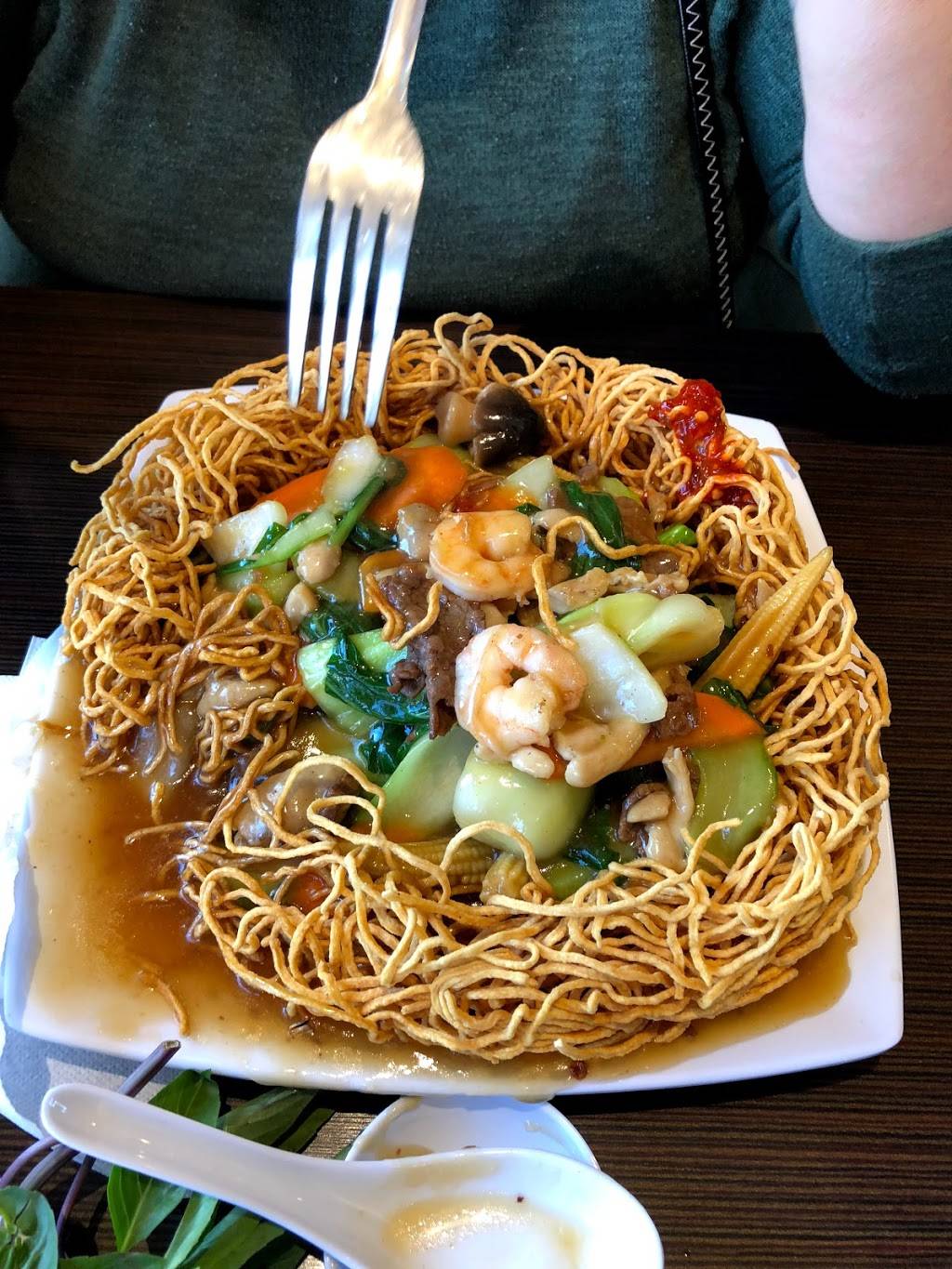 Blue Lotus Vietnamese Cuisine | restaurant | 21705 S Main St, Carson, CA 90745, USA | 3105189538 OR +1 310-518-9538