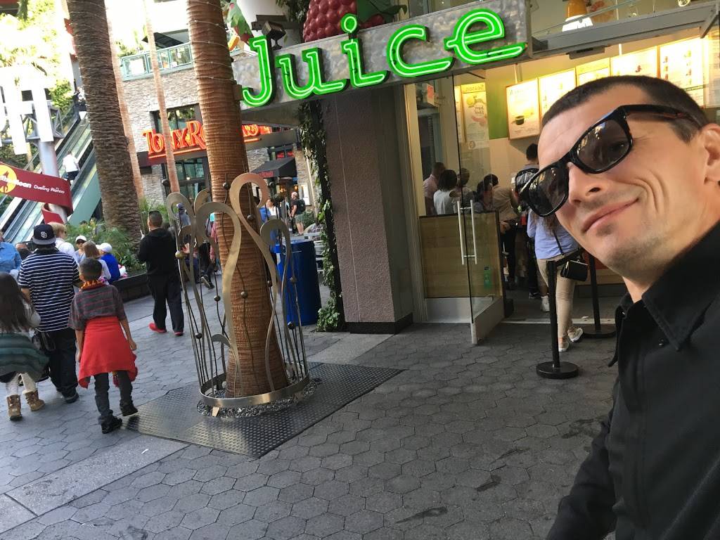 Jamba Juice Universal CityWalk | restaurant | 1000 Universal City Plaza #134, Universal City, CA 91608, USA | 8187619816 OR +1 818-761-9816