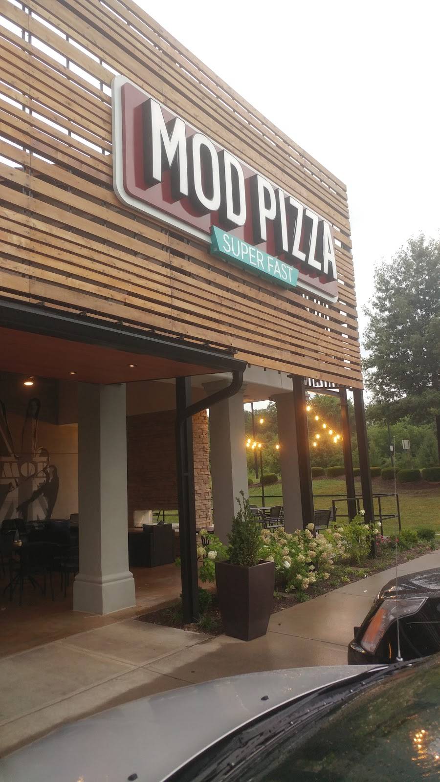 MOD Pizza | restaurant | 2217 War Admiral Way, Lexington, KY 40509, USA | 8592630110 OR +1 859-263-0110