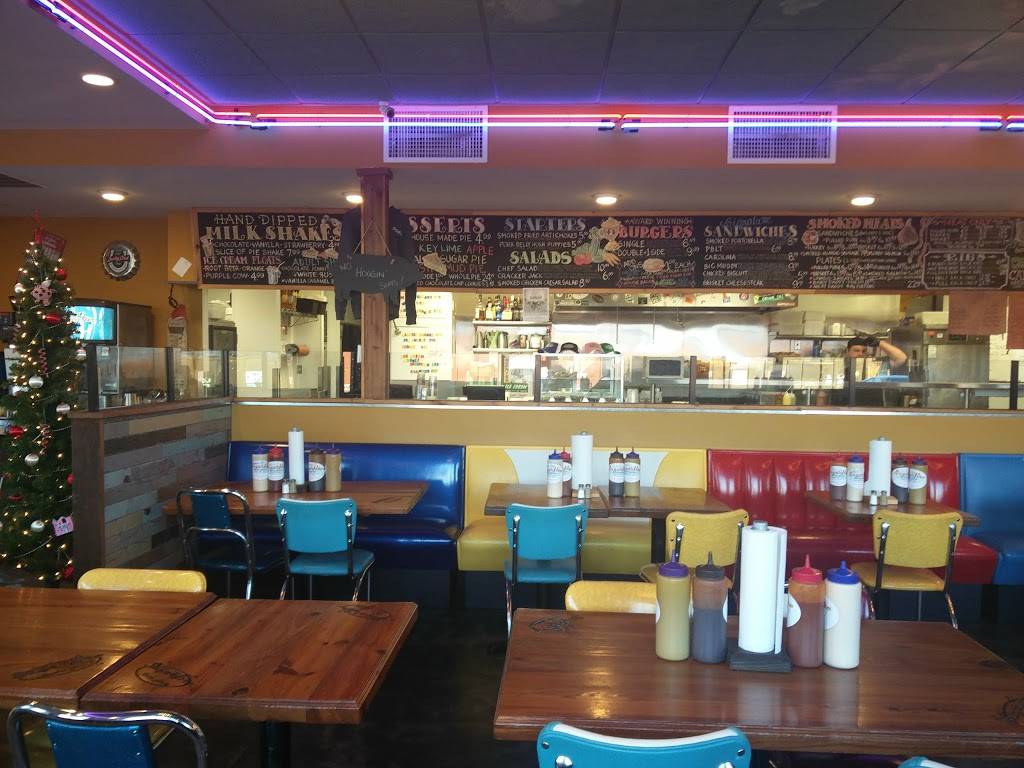 Sugarfire Smoke House | restaurant | 512 W Front St, Washington, MO 63090, USA | 6364325550 OR +1 636-432-5550