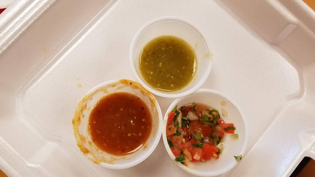 Carlos Que Pasa | restaurant | 3137 Central Ave, Toledo, OH 43606, USA | 4192149323 OR +1 419-214-9323