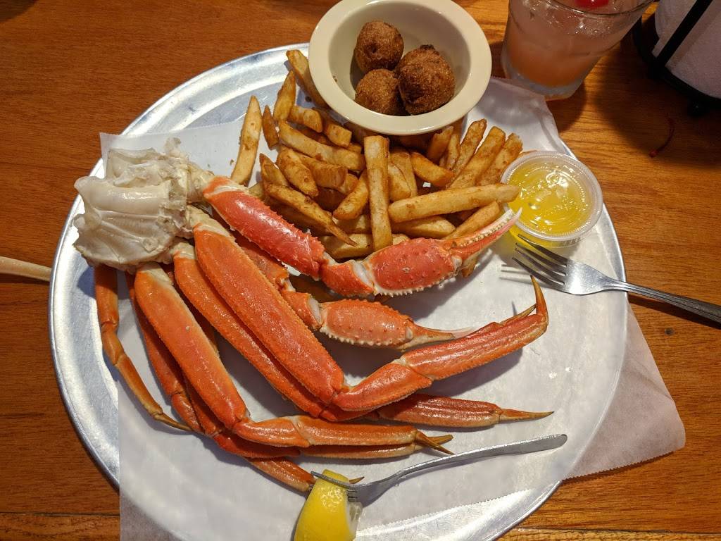 Charlie Horse Restaurant | restaurant | 810 S Atlantic Ave, Ormond Beach, FL 32176, USA | 3866724347 OR +1 386-672-4347