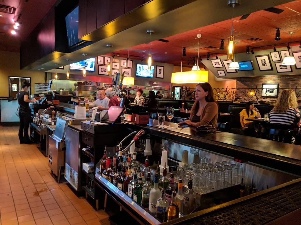 Marlows Tavern | restaurant | 745 Chastain Rd NW #1160, Kennesaw, GA 30144, USA | 7704258777 OR +1 770-425-8777