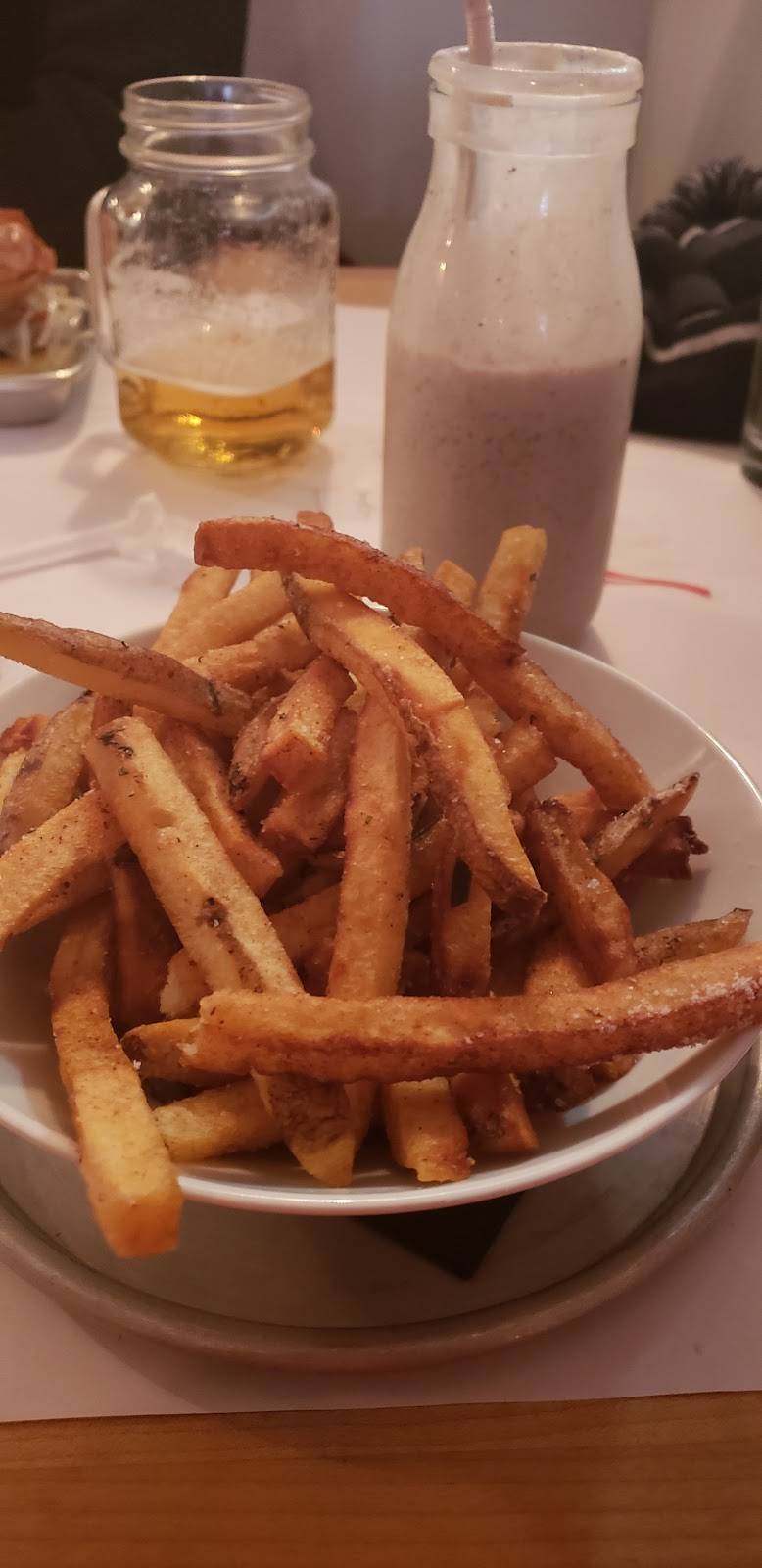 Lowell Burger Company | restaurant | 143 Merrimack St, Lowell, MA 01852, USA | 9784559786 OR +1 978-455-9786