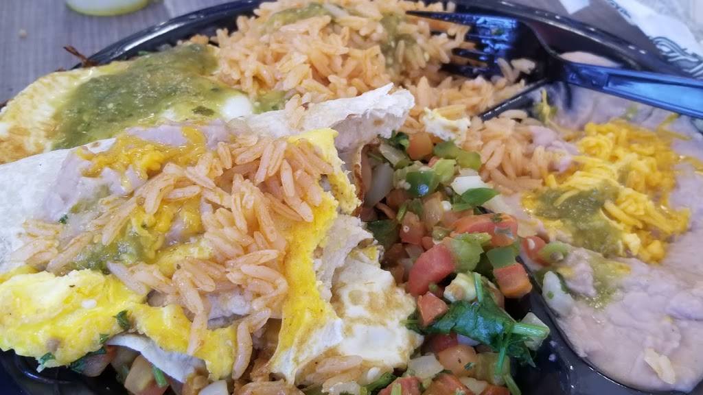 Federicos Mexican Food | restaurant | 4302 W Union Hills Dr, Glendale, AZ 85308, USA | 6234446262 OR +1 623-444-6262