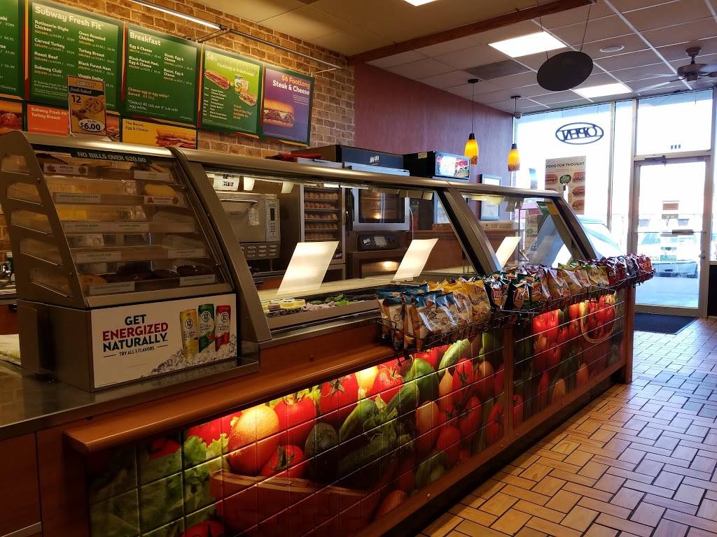 Subway Restaurants | restaurant | 1144 Airport Blvd #200 Eastland Plaza Shopping Ctr, Austin, TX 78702, USA | 5129289220 OR +1 512-928-9220