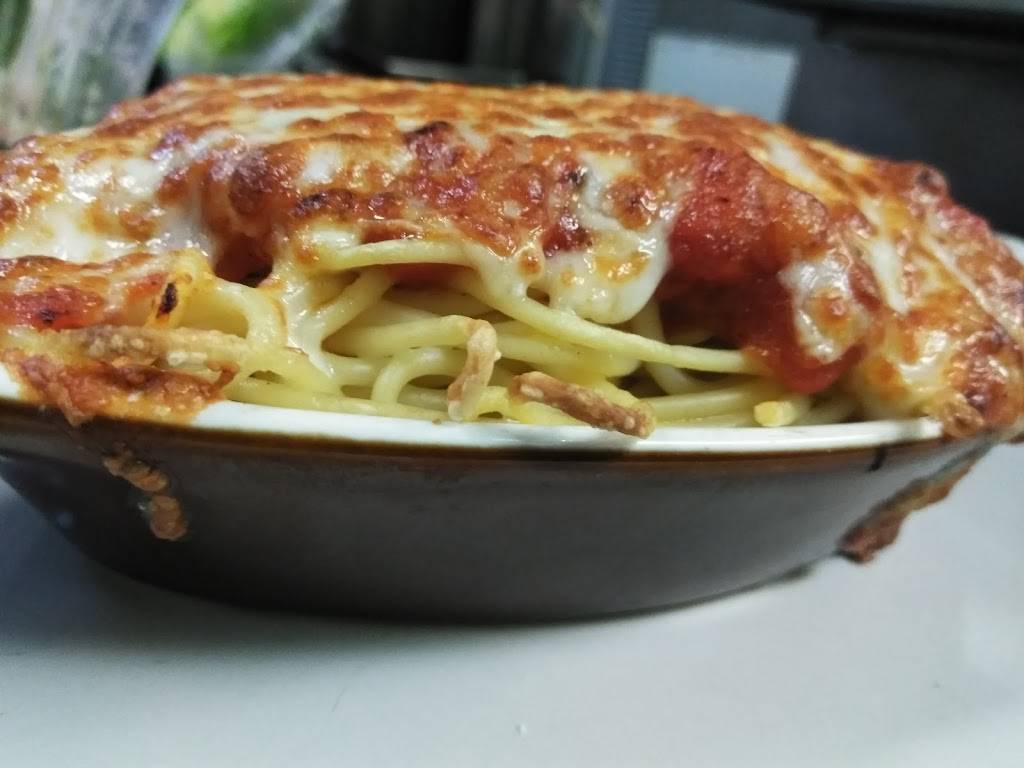 First String Family Sports | restaurant | 5921 New Cut Rd, Louisville, KY 40214, USA | 5023660049 OR +1 502-366-0049