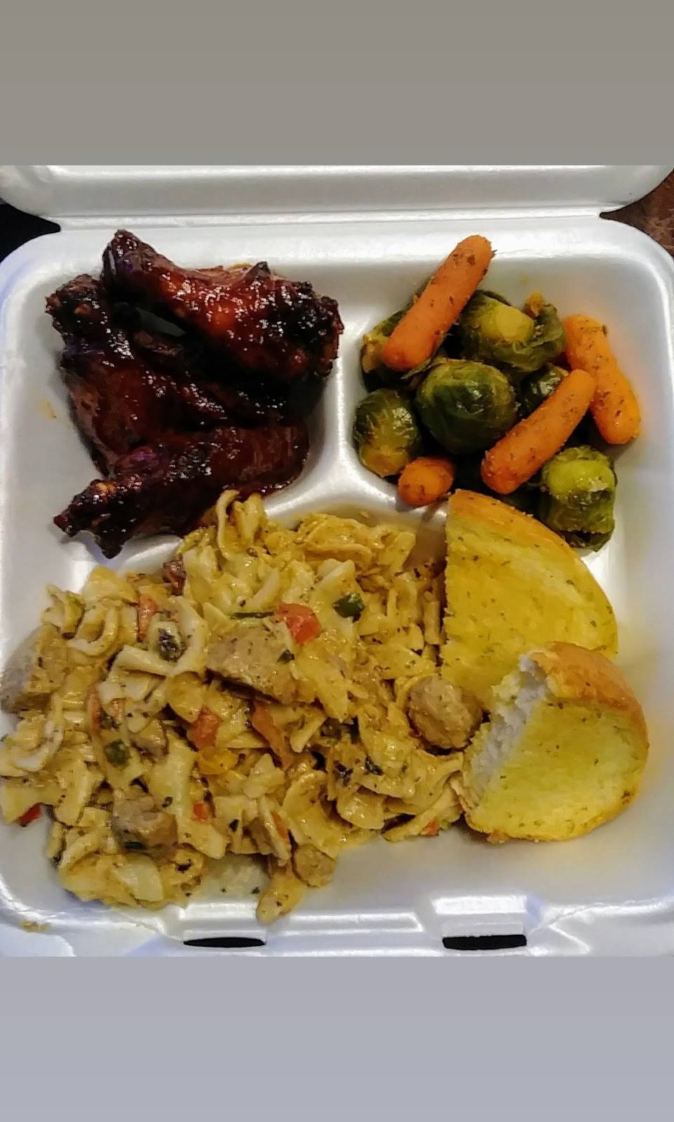 Willie Gospel SoulFood | restaurant | 6802 N 47th Ave #7, Glendale, AZ 85301, USA | 6239349030 OR +1 623-934-9030