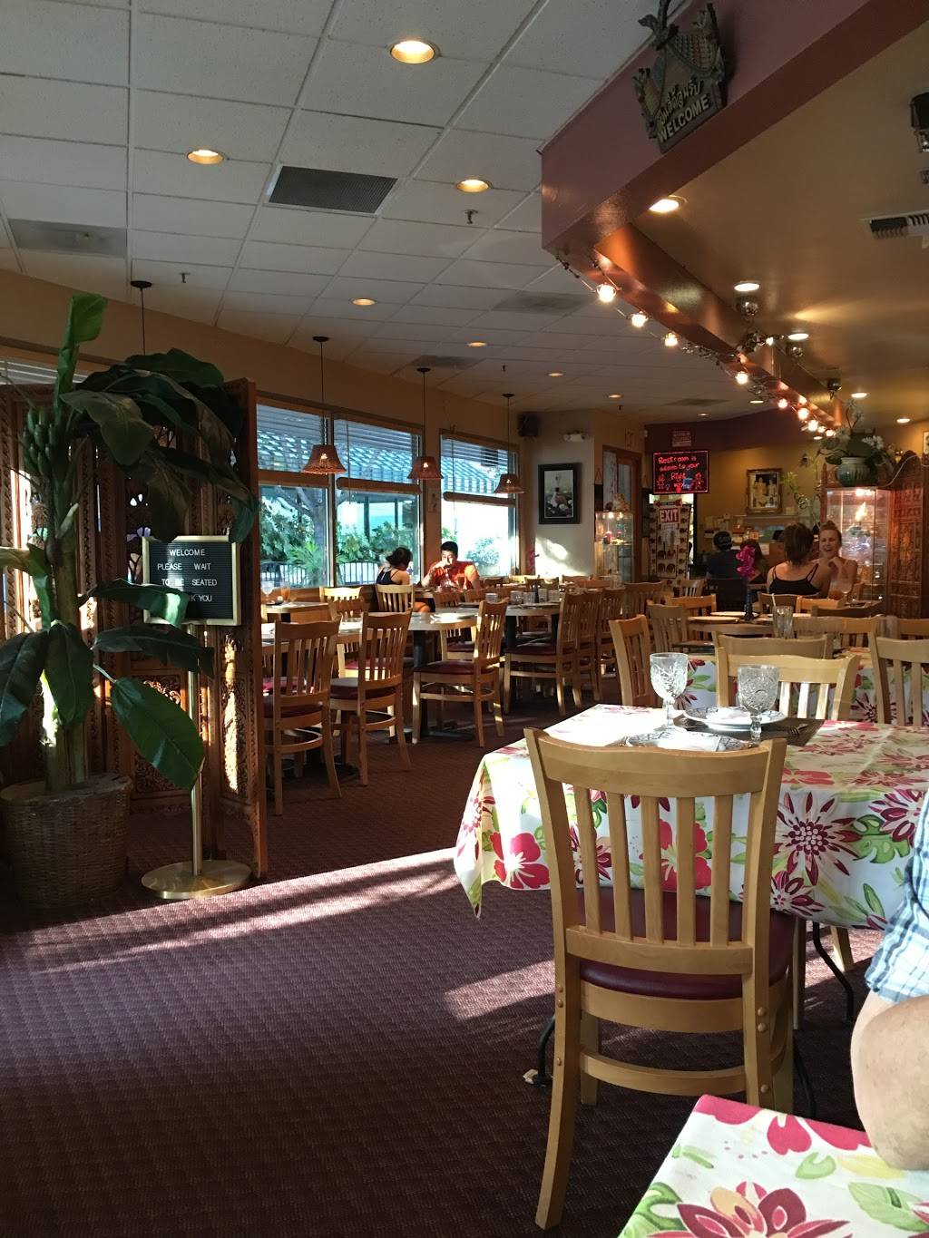 Thai Nakorn | restaurant | 424 G St, Davis, CA 95616, USA | 5307587775 OR +1 530-758-7775