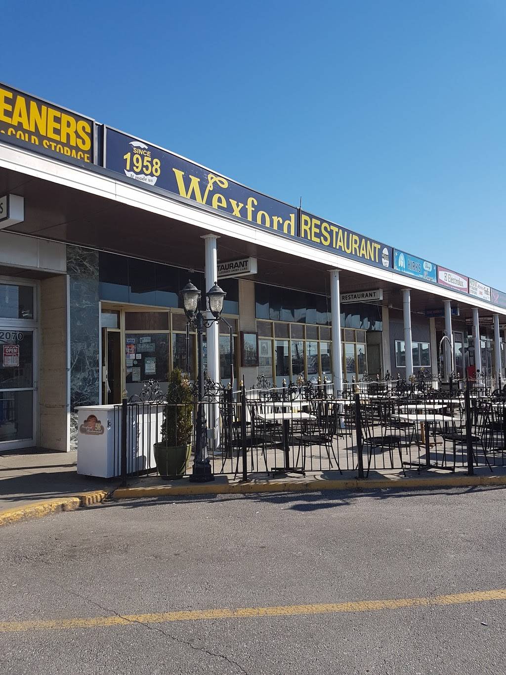Wexford Restaurant | restaurant | 2072 Lawrence Ave E, Scarborough, ON M1R 2Z5, Canada | 4167551229 OR +1 416-755-1229