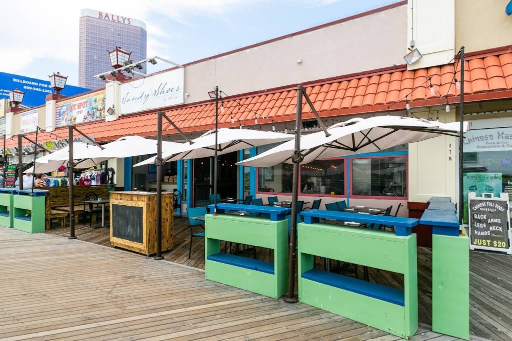 The Beach House Bar & Kitchen | restaurant | 1723 Boardwalk, Atlantic City, NJ 08401, USA | 6093005915 OR +1 609-300-5915