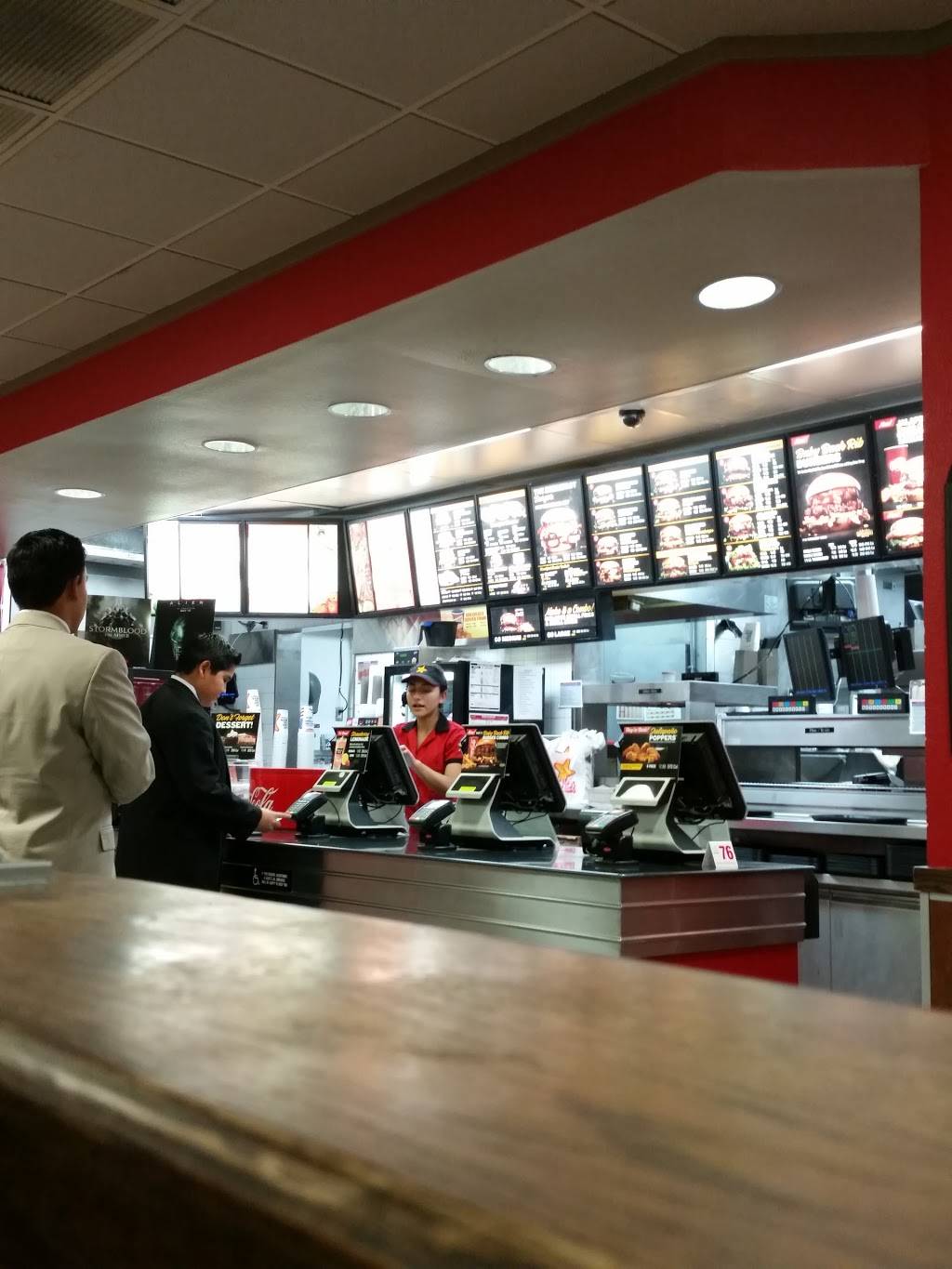 Carls Jr. | restaurant | 2201 Theatre Dr, Paso Robles, CA 93446, USA | 8052274732 OR +1 805-227-4732