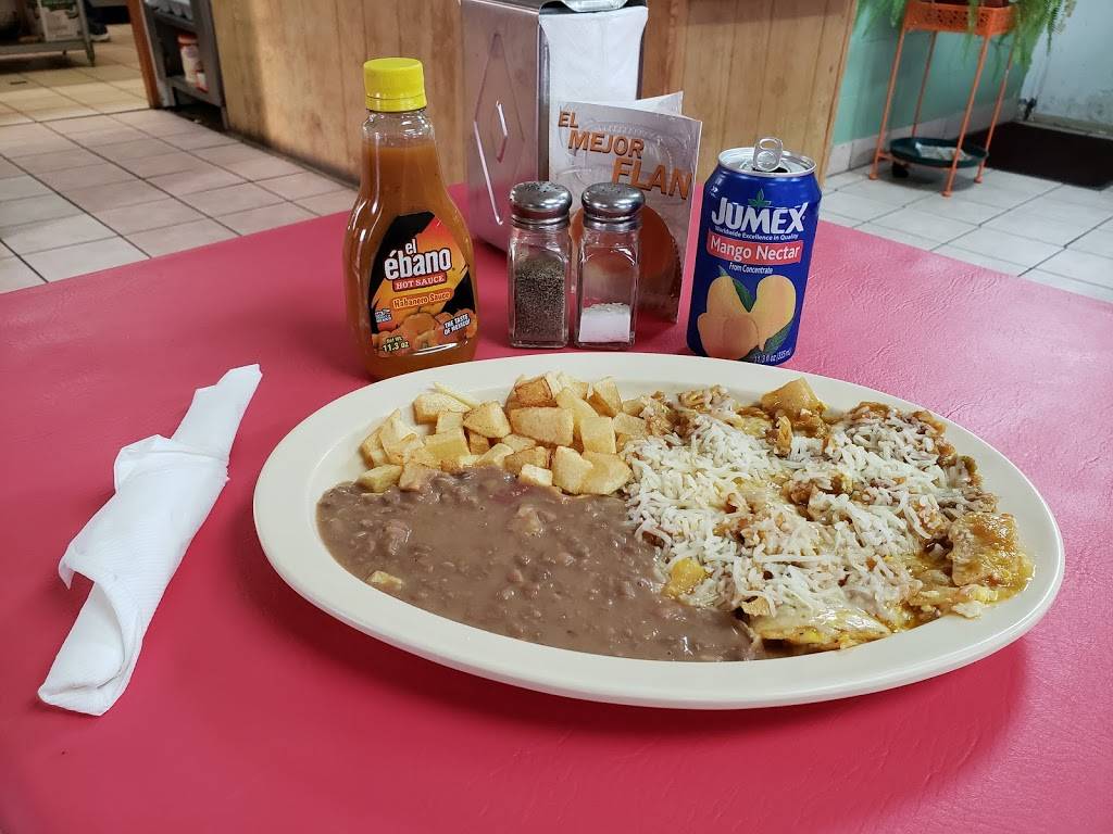 Las güeras Restaurant | restaurant | 3334 Irving Blvd, Dallas, TX 75247, USA | 2146780371 OR +1 214-678-0371