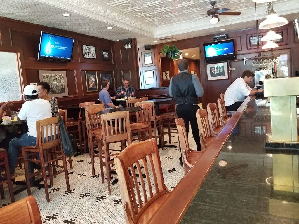 Macs Bar & Grill | restaurant | 6077 Interstate 20 W, Arlington, TX 76016, USA | 8175720541 OR +1 817-572-0541