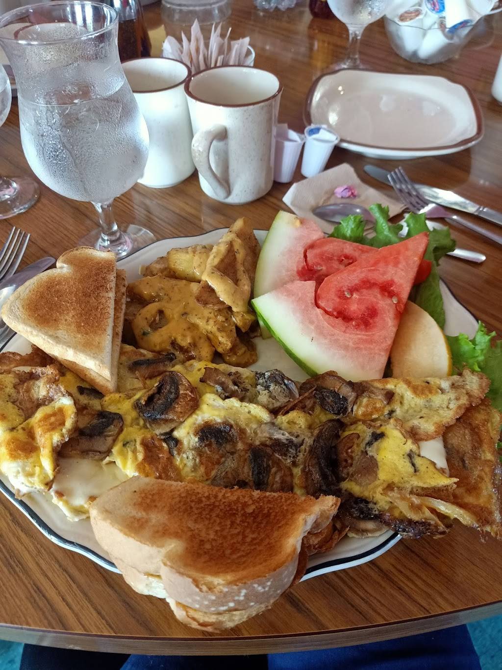 Restaurant LOasis | restaurant | 3543 Ch dOka, Saint-Joseph-du-Lac, QC J0N 1M0, Canada | 4504726612 OR +1 450-472-6612