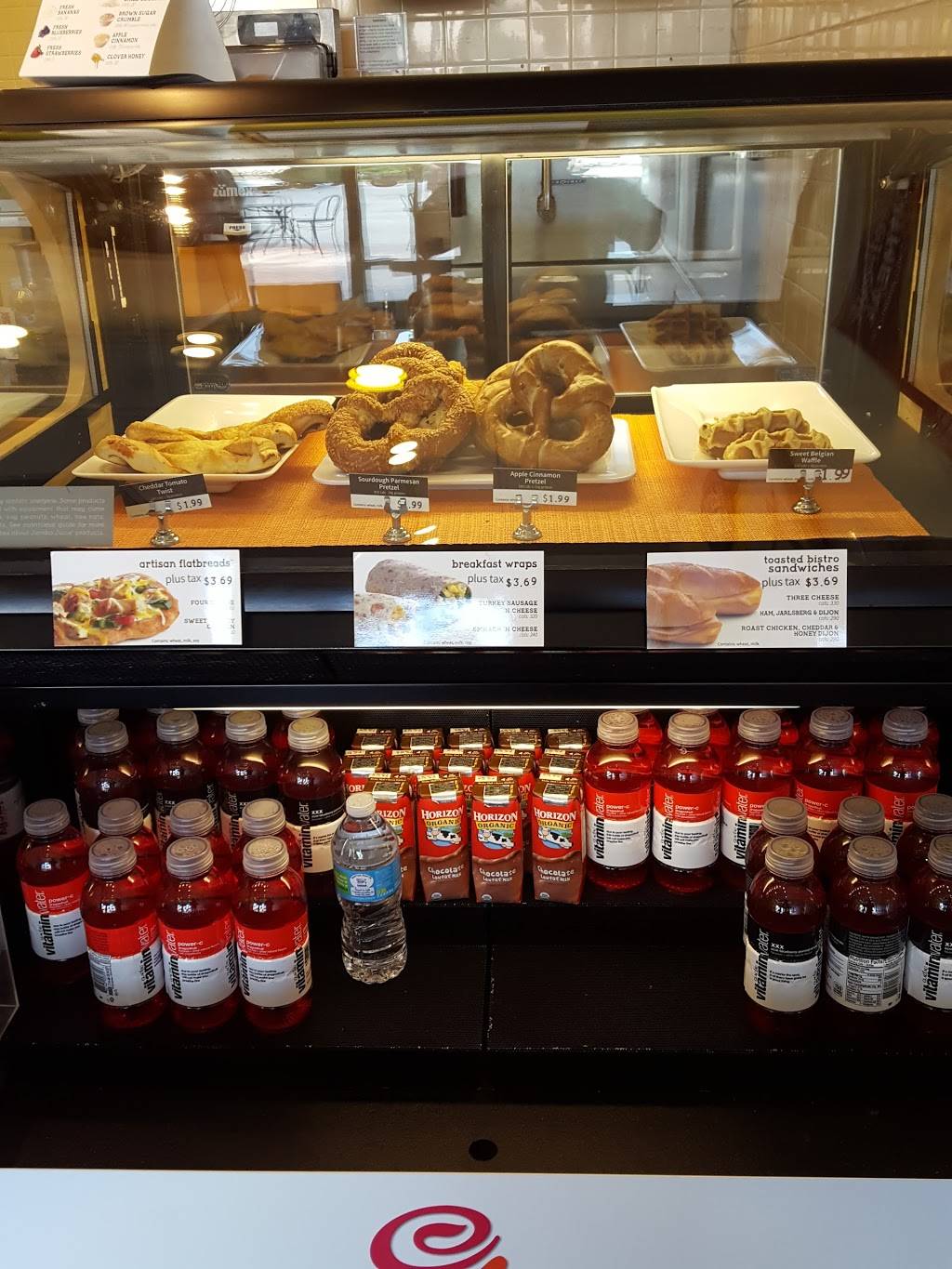 Jamba Juice Cypress Costco Plaza | restaurant | 5373 Katella Ave Unit B, Cypress, CA 90630, USA | 7148272088 OR +1 714-827-2088