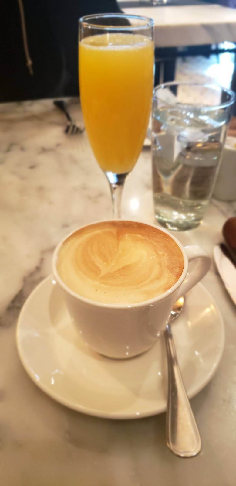 Petit Opus Cafe-Bar | restaurant | 1050 Rue Sherbrooke Ouest, Montréal, QC H3A 2R6, Canada | 5149856252 OR +1 514-985-6252