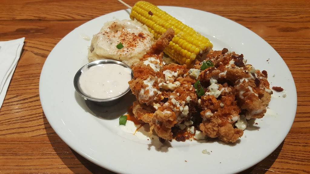 Chilis Grill & Bar | Open for Dine-In, Delivery and Takeout | restaurant | 2333 N Greenwich Rd, Wichita, KS 67226, USA | 3166300283 OR +1 316-630-0283