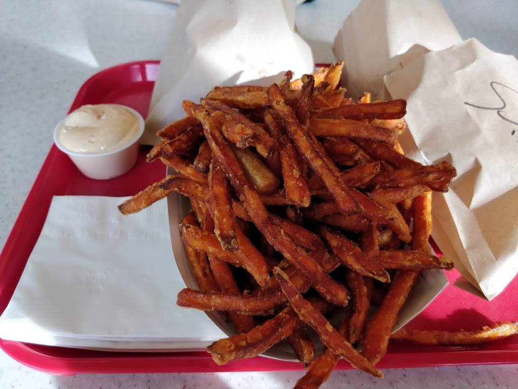 Apollo Grill | restaurant | Towerhill Centre, 491 Towerhill Rd, Peterborough, ON K9H 7S3, Canada | 7057457474 OR +1 705-745-7474