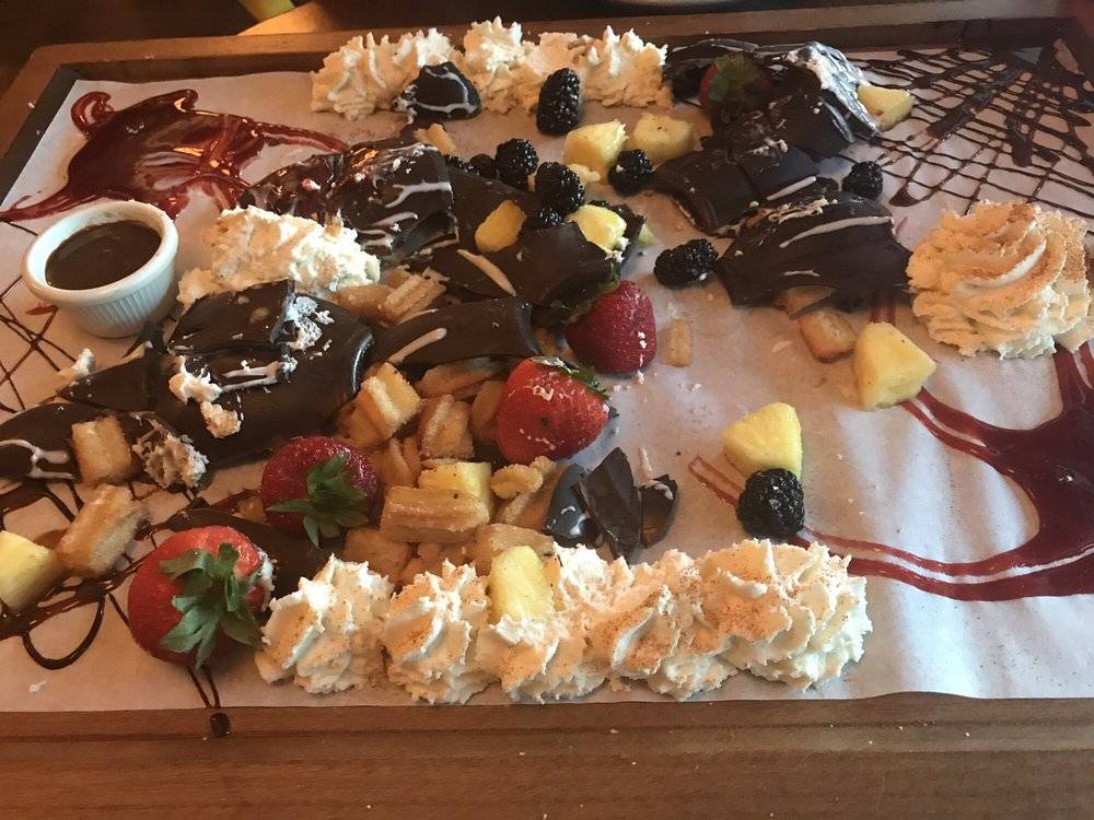 P.F. Changs | restaurant | 15151 Potomac Town Pl, Woodbridge, VA 22191, USA | 7039861133 OR +1 703-986-1133