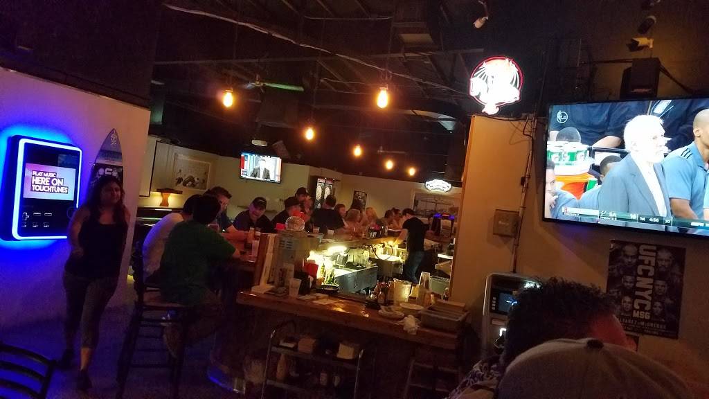 Sports Harbour | restaurant | 5150 W 190th St, Torrance, CA 90503, USA | 4243831286 OR +1 424-383-1286