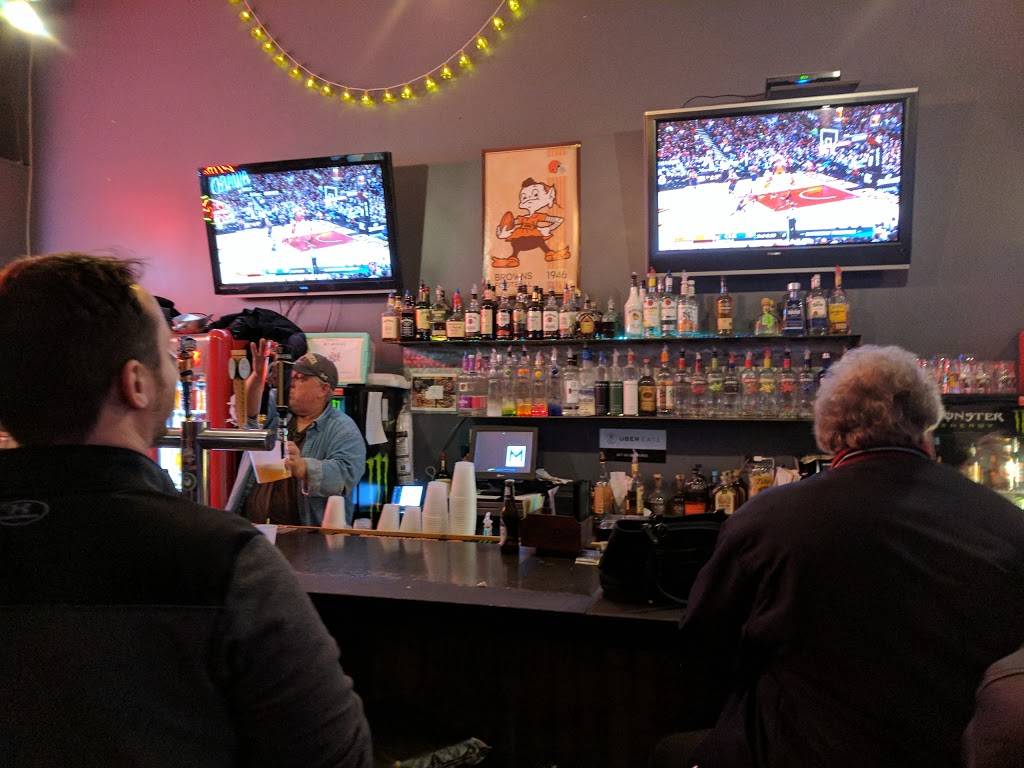 Mulberrys | restaurant | 2316 Mulberry Ave, Cleveland, OH 44113, USA | 2164434843 OR +1 216-443-4843